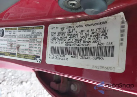 2004 Toyota Corolla Le z USA, uszkodzony, nr VIN 1NXBR38E94Z268622